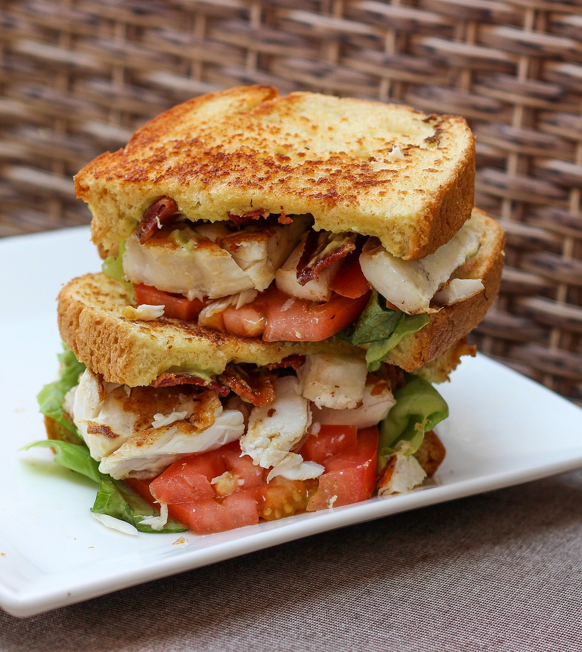 Healthy and Tasty BLT Sandwich