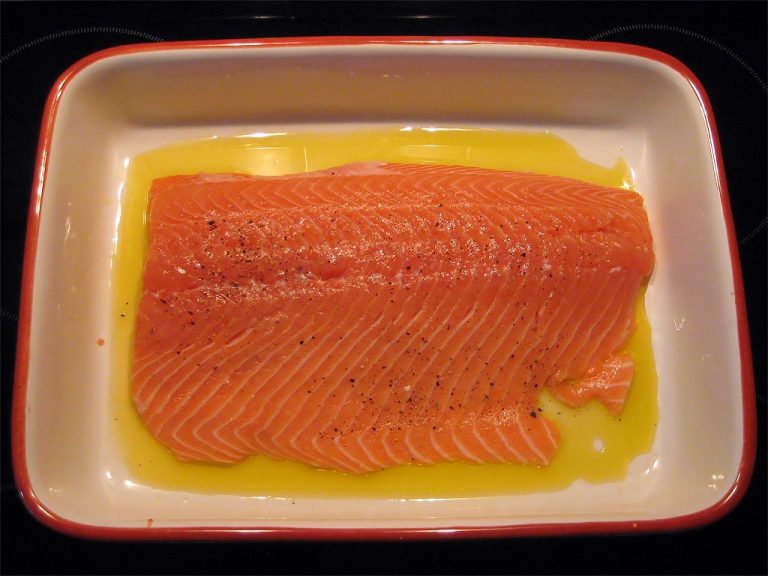 Herbed Salmon Fillet