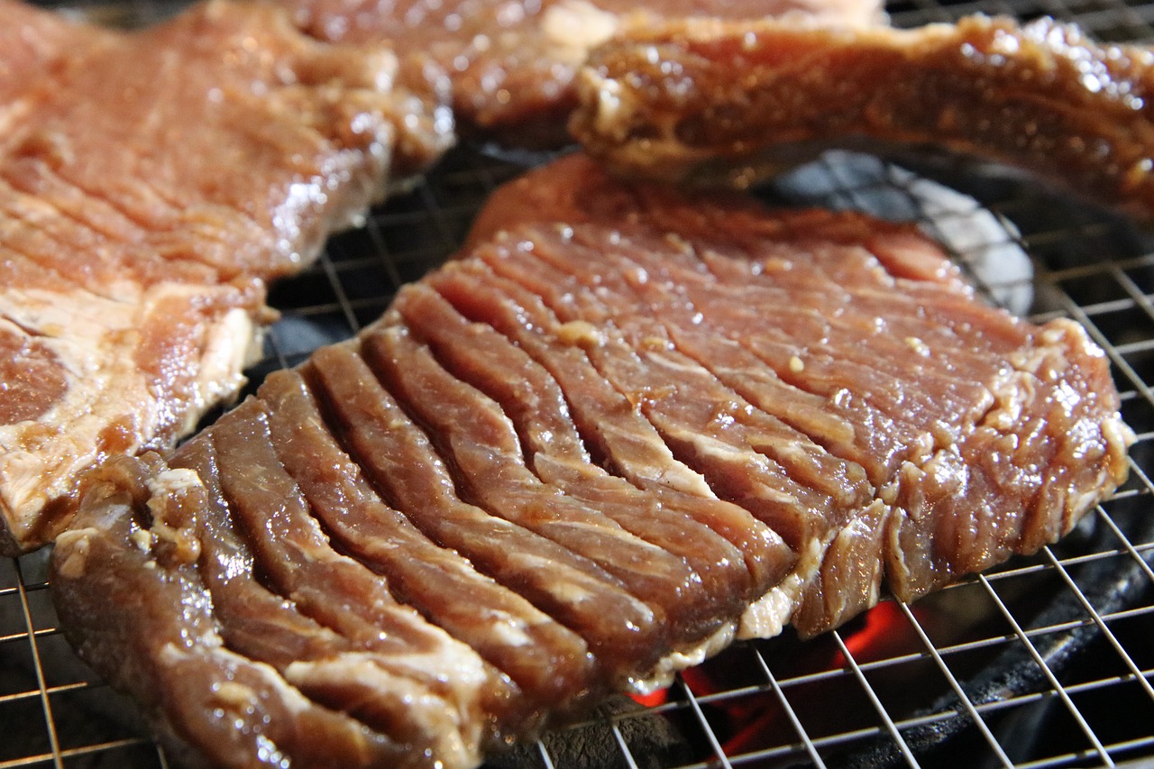 Hot and Spicy Pork Ribs