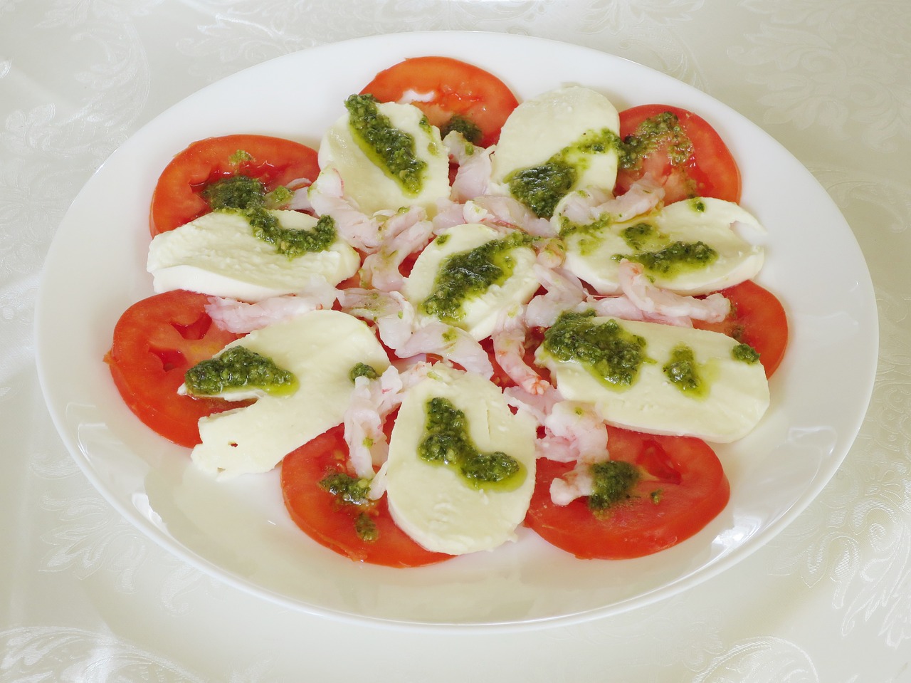 Italian-Style Chef Salad with Creamy Pesto Dressing