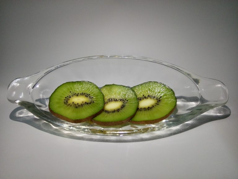 Banana and Kiwi Muffins