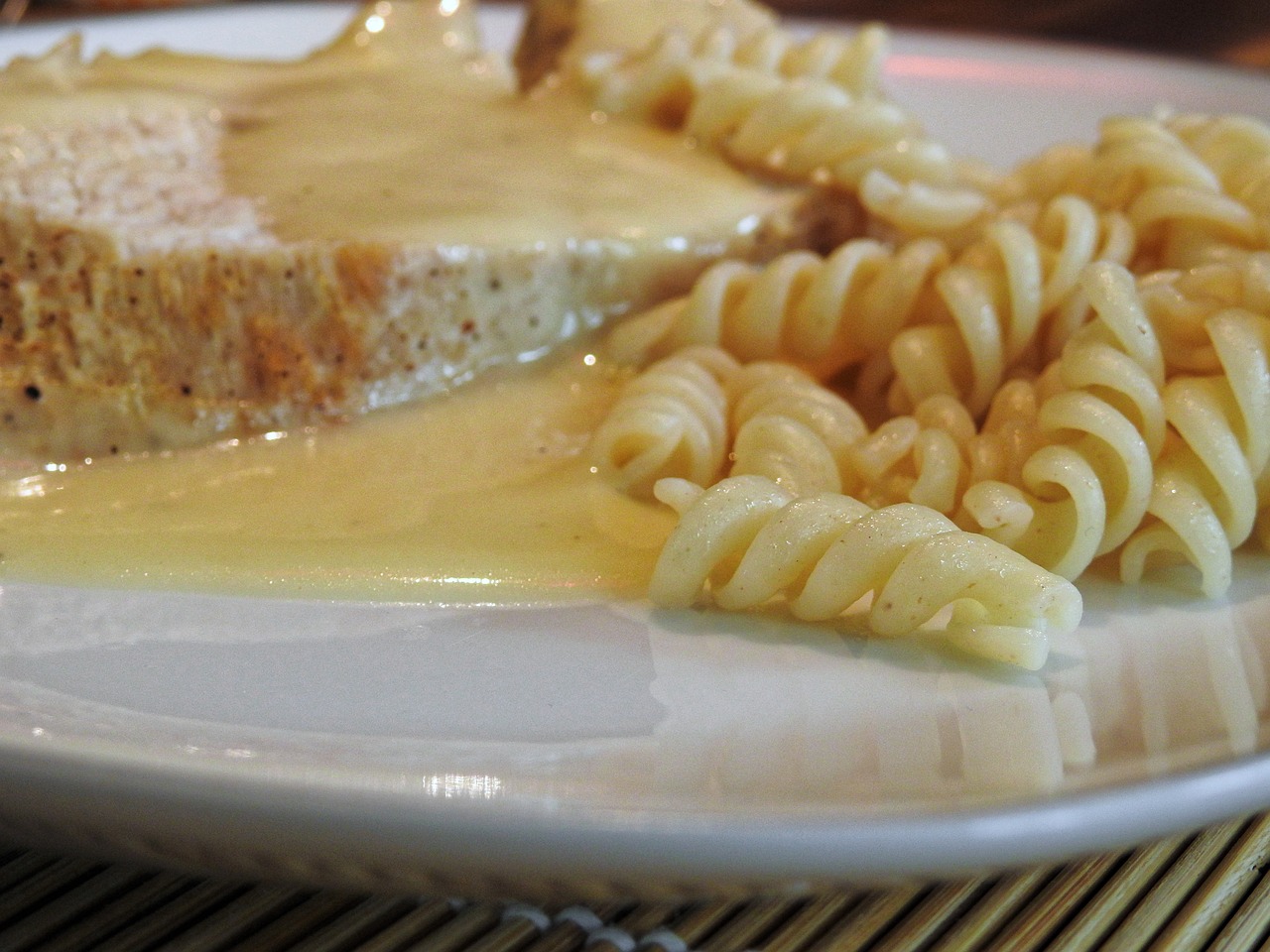 Kotopoulo Makaronada (Chicken Pasta)