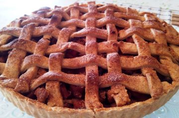 Lattice-crust Apple Pie