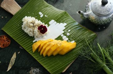 Coconut Chicken Strips With Creamy Mango Chutney