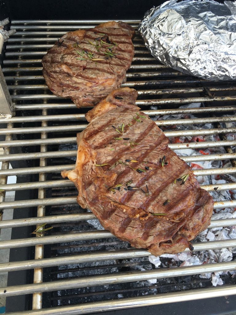 Rib Eye Roast and Oven-Browned Vegetables With Easy Savory Sauce