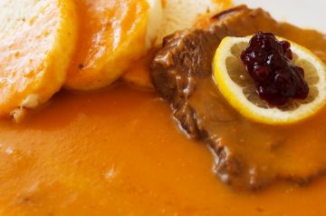 Spiced Cranberry and Zinfandel Sauce