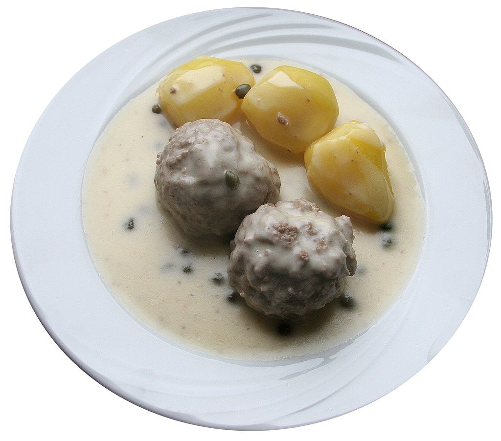 German Meatballs With Spaetzle