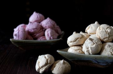 Meringue Mushrooms