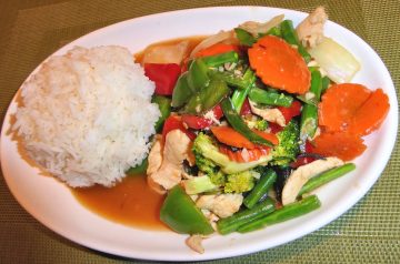 Nat's Thai chicken basil