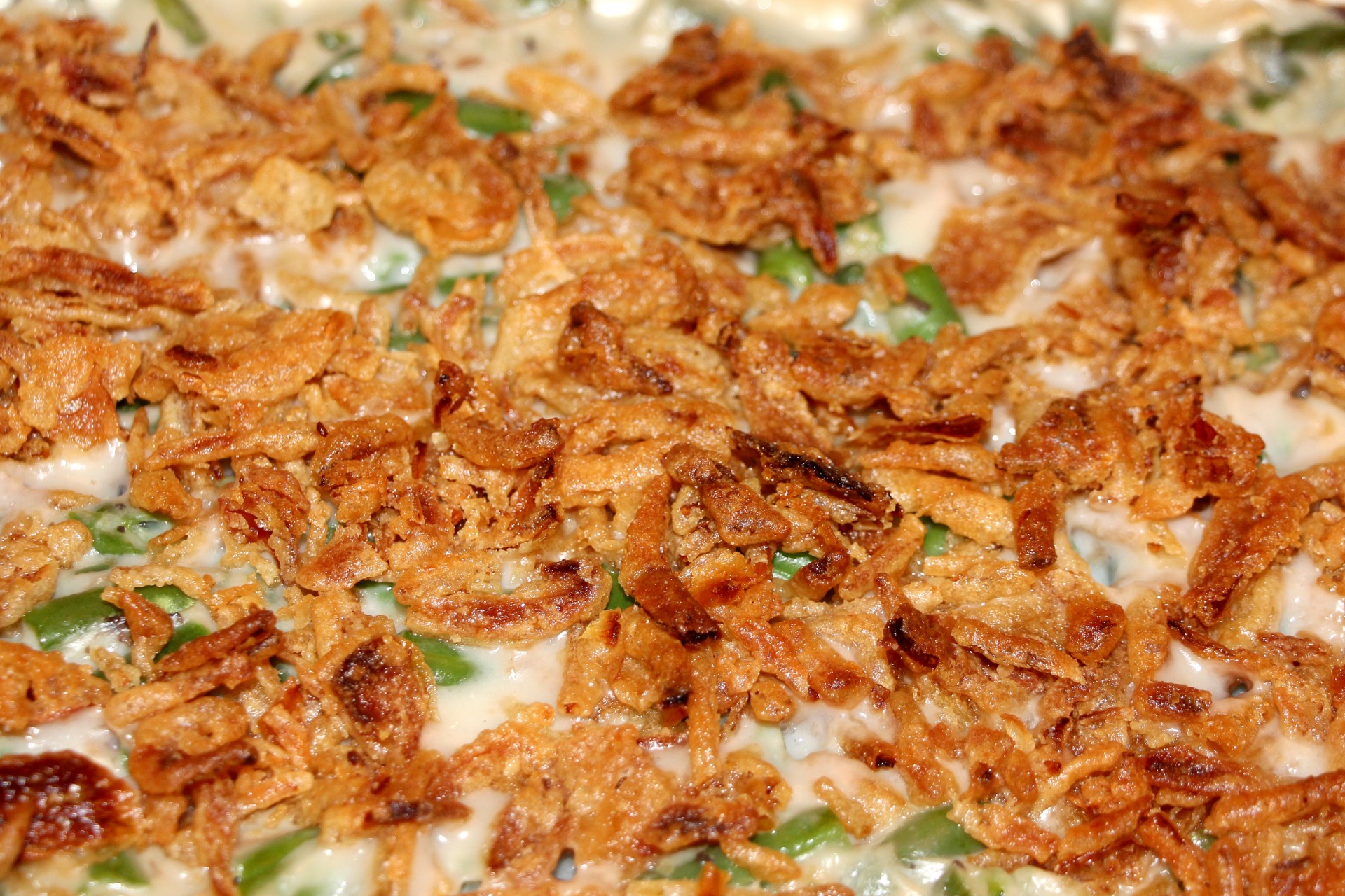 Newlywed Hamburger Casserole With French Fried Onions