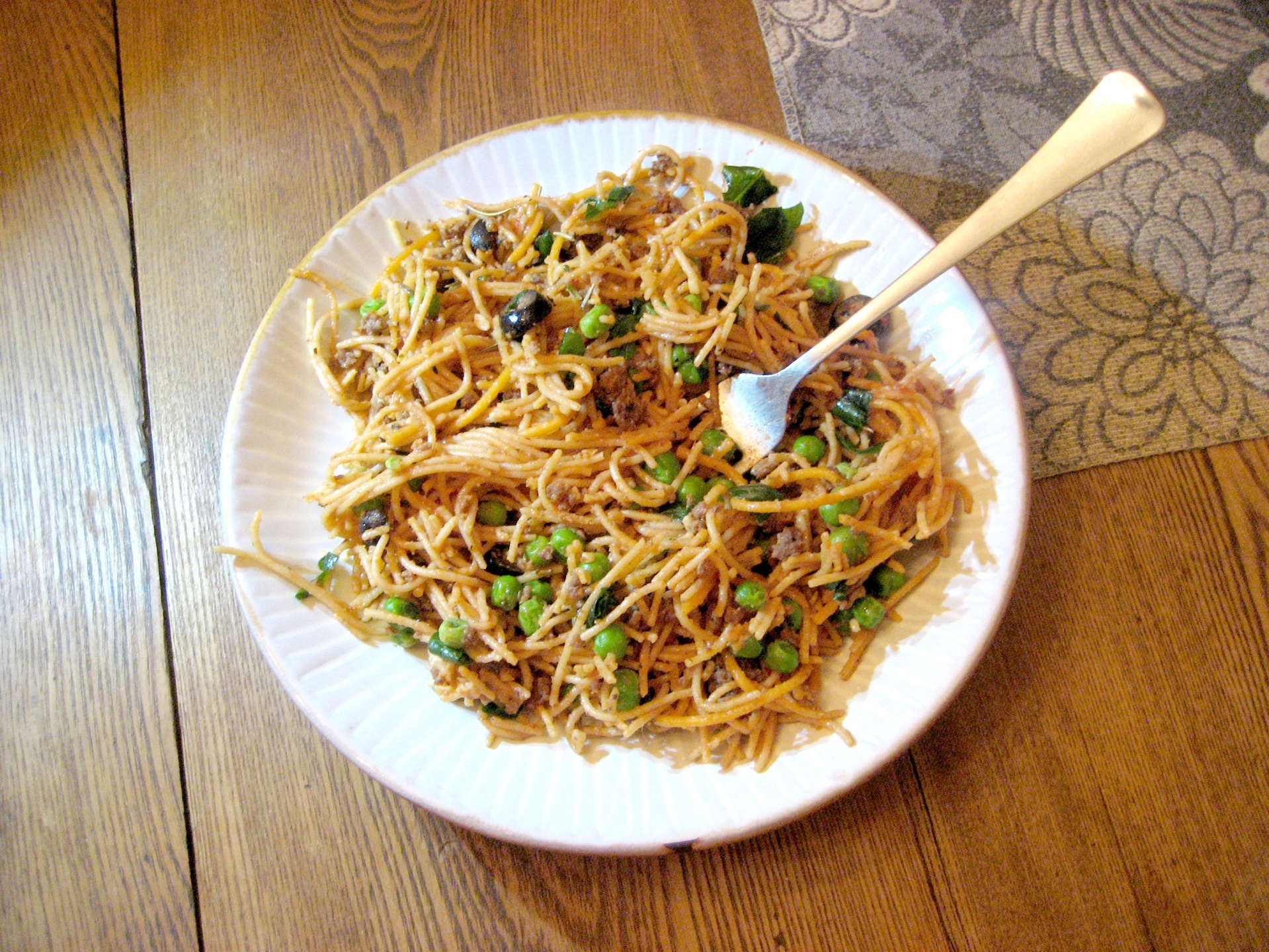 Hamburger-Noodle Casserole