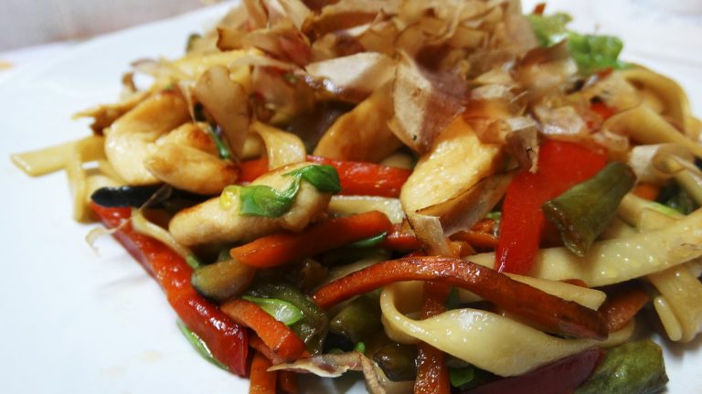 Chungking Noodles With Pork
