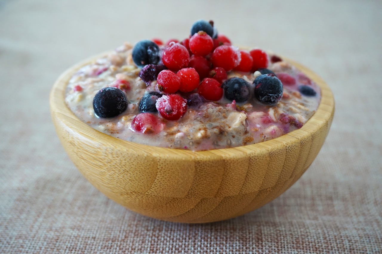 Oats and Fruit Breakfast Mix
