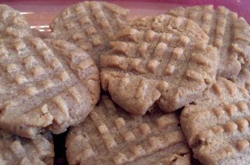 Peanut Butter Criss -Cross Cookies