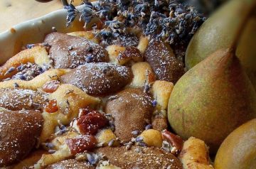 Pear-Gingerbread Cake