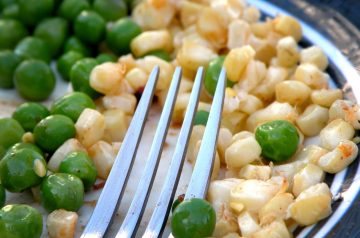 Dilled Corn and Peas