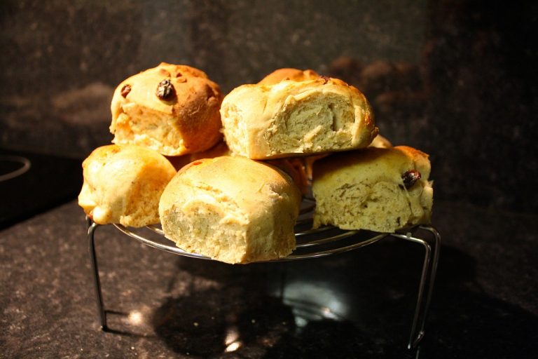 Pineapple Hot Cross Buns