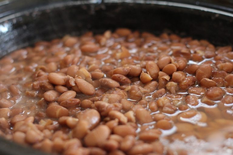 Cowboy's Pinto Beans