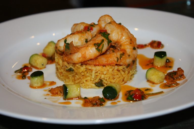 Saffron Rice With Shrimp and Scallops