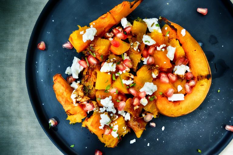 Mexican Salad With Pomegranate-Lime Dressing