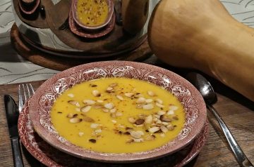Pumpkin Garlic Soup