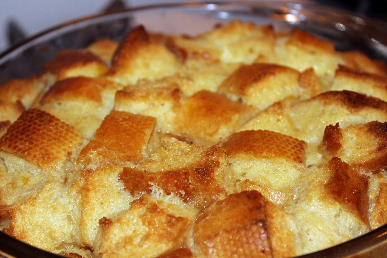 Raisin Bread Pudding With Apple-Molasses Sauce