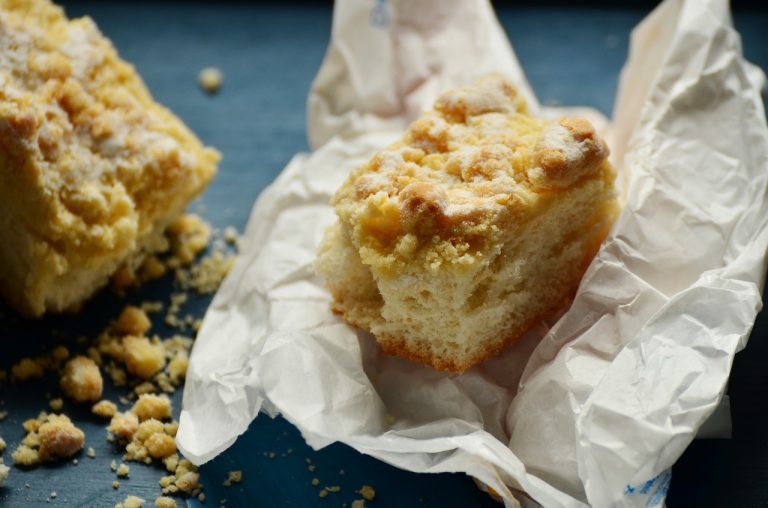 Raspberry Crumb Cake