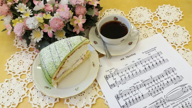 Raspberry-Marzipan Coffee Cake
