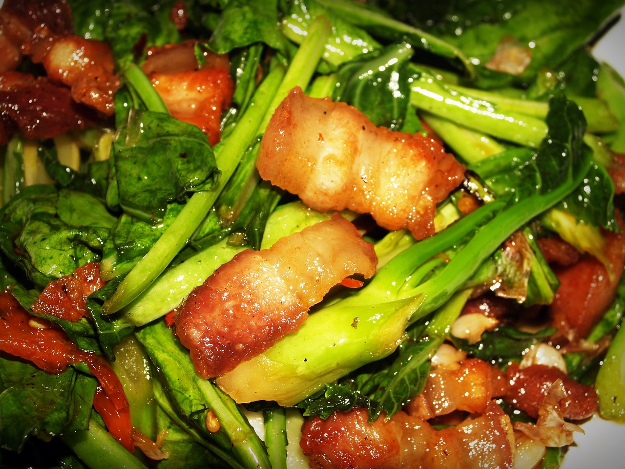 Pork and Stir-Fried Vegetables With Spicy Asian Sauce