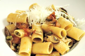 Rigatoni With Ricotta Cheese