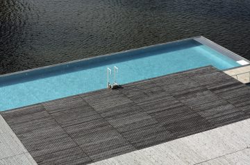 Ritz Cracker Crumb Chicken