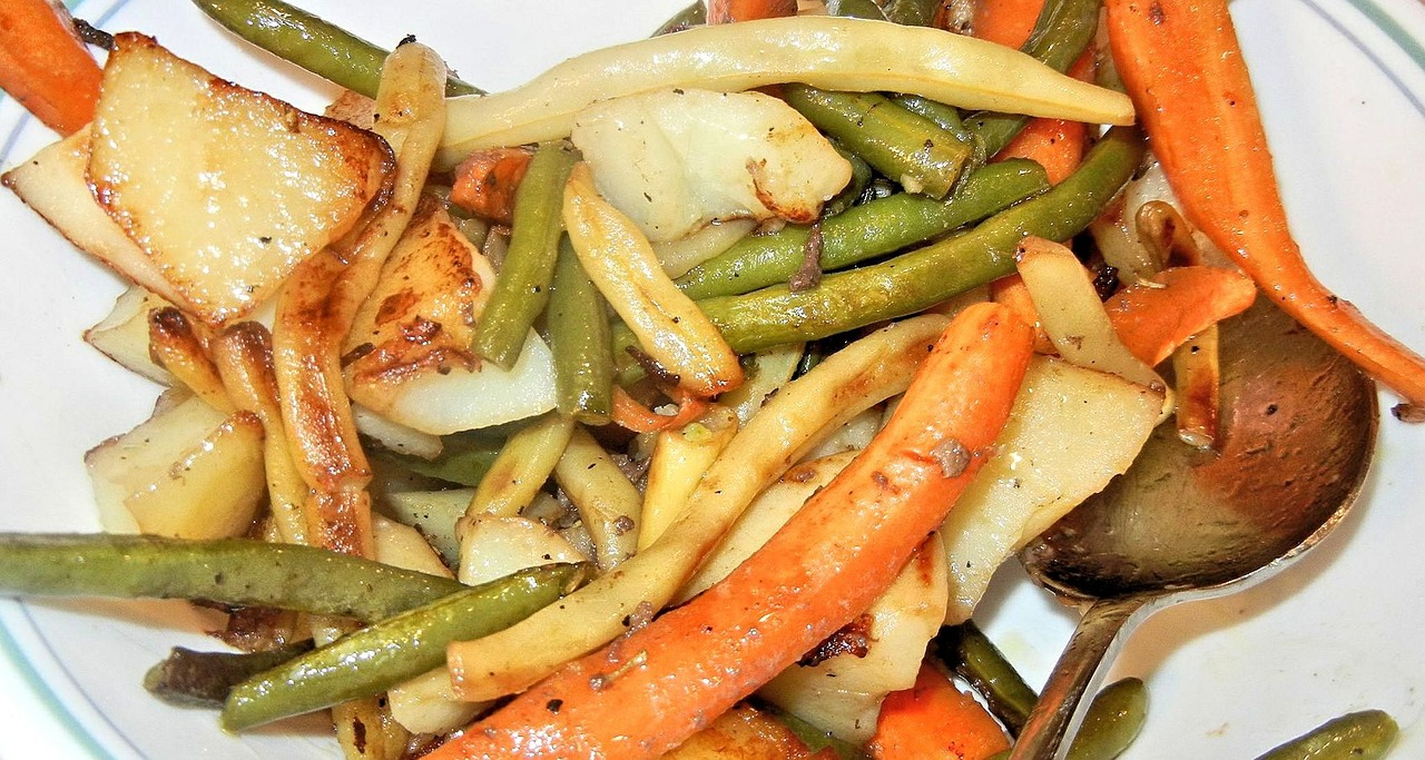 Roasted Green Beans With Garlic and Onions