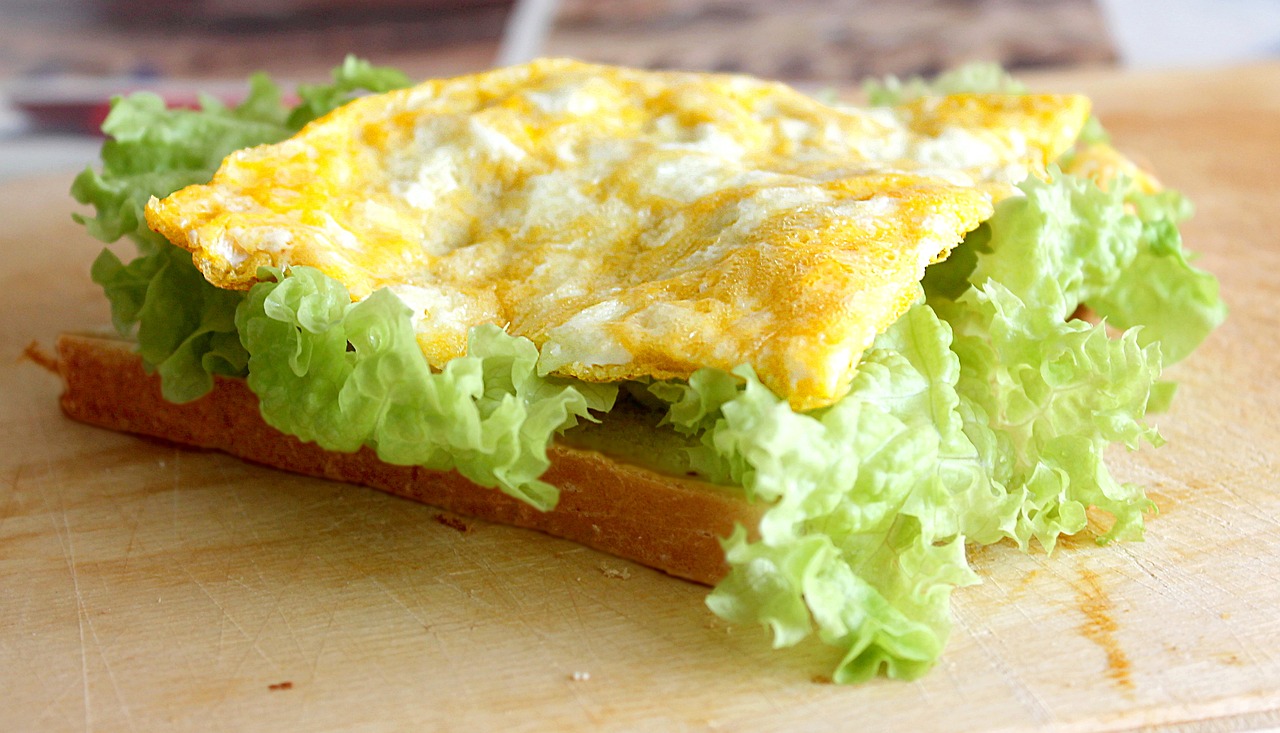 Salami-Egg Sandwiches