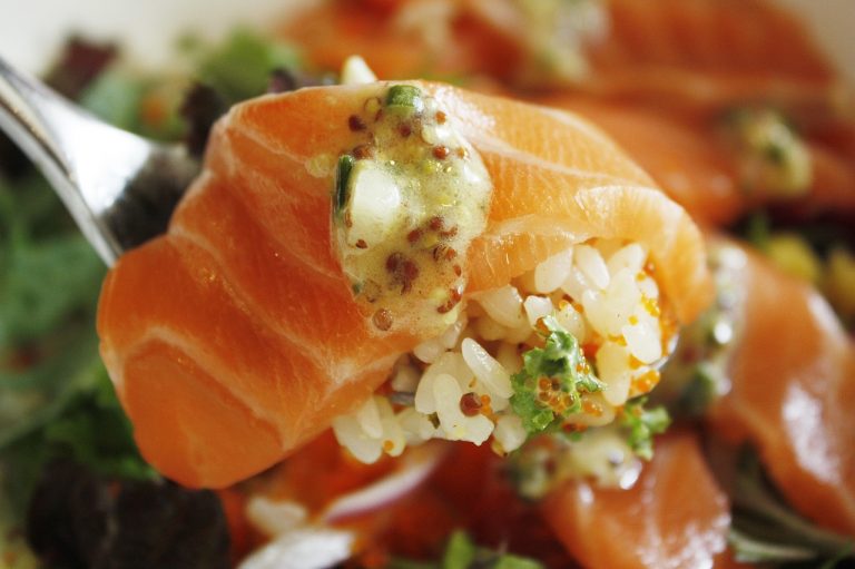 Salmon With Herb Dressing