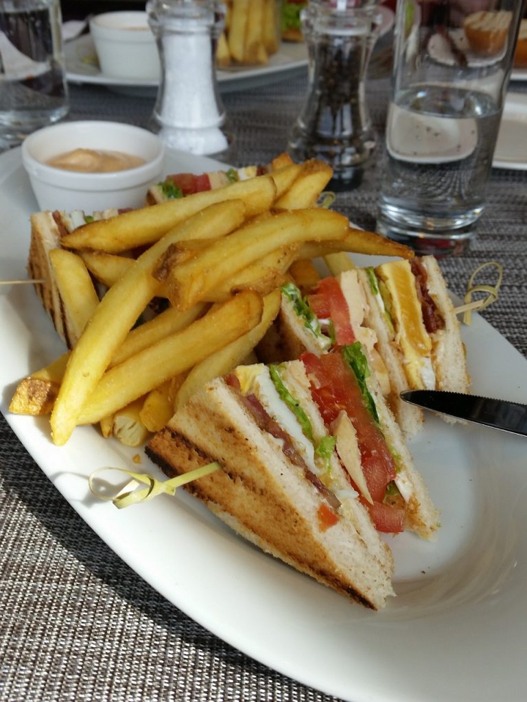 California Club Sandwich