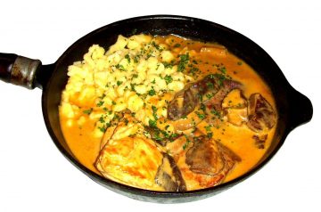 Skillet Steak With Mushroom Sauce