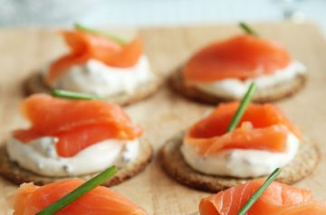 Smoked Salmon (Lox) Canapes