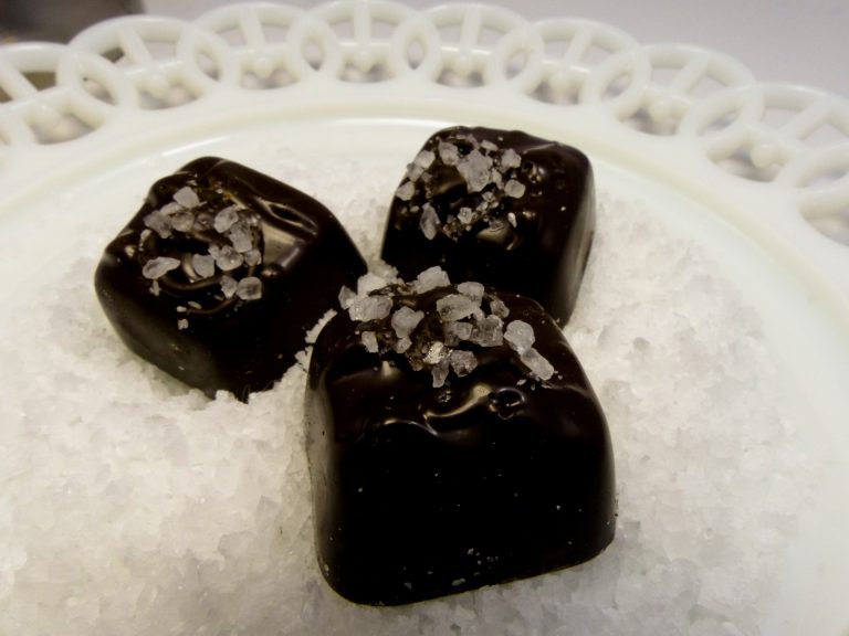 So Easy Chocolate Candy Squares