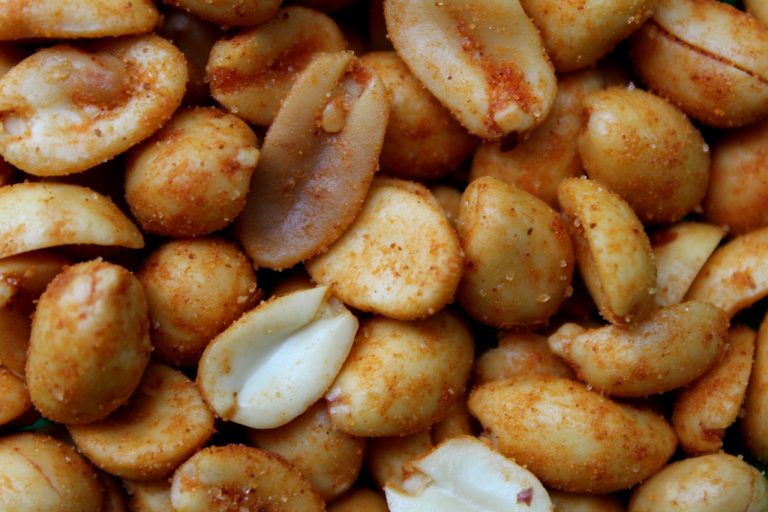 Spicy Cocktail Nuts