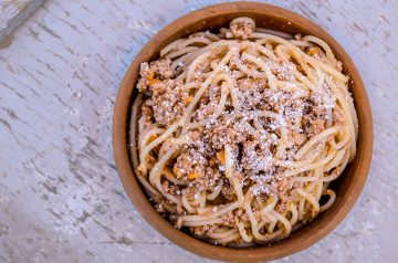 Spicy Tomato Macaroni and Cheese