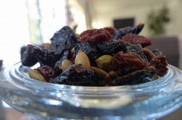 Spinach with Raisins and Pine Nuts