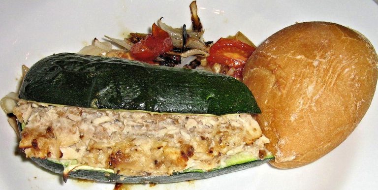 Tomatoes Stuffed With Tuna