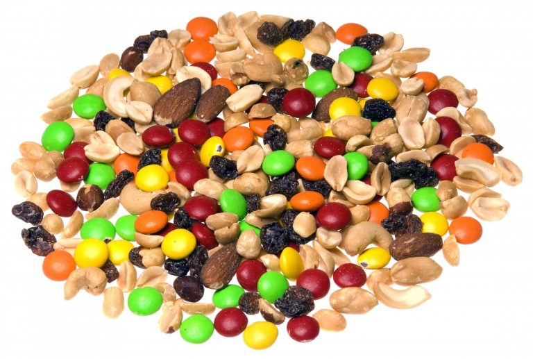 Praline Pecan Crunch Snack Mix