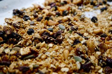 Tropical Granola With Seeds