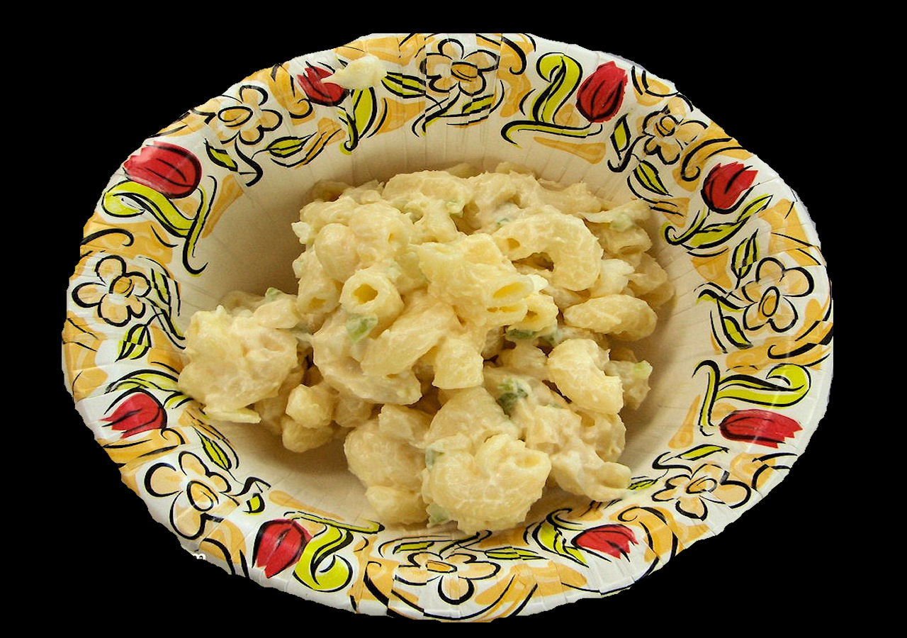 Tuna-Macaroni Salad with Cheese