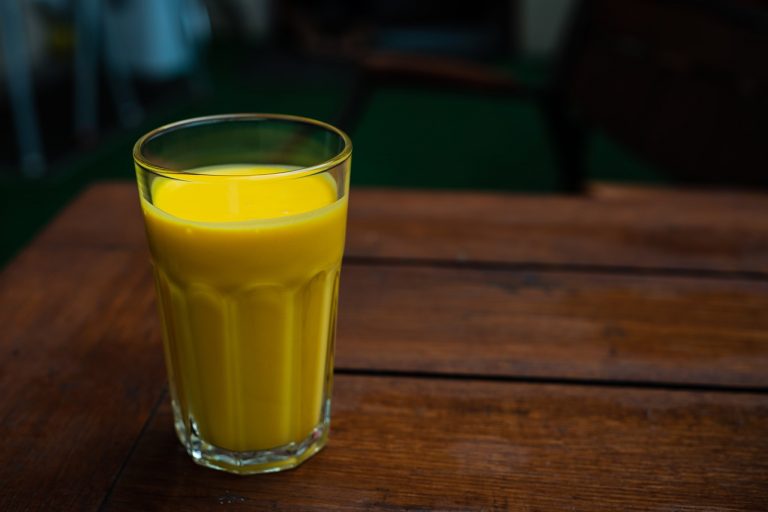 Vegan Mango Lassi