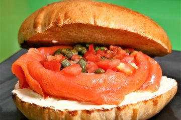 Vegetarian Sandwich with Herbed Cream Cheese and Guacamole