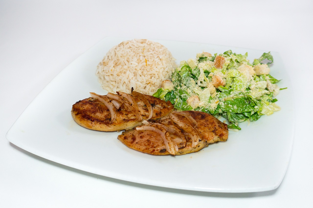 Warm Spinach and Rice Chicken Salad