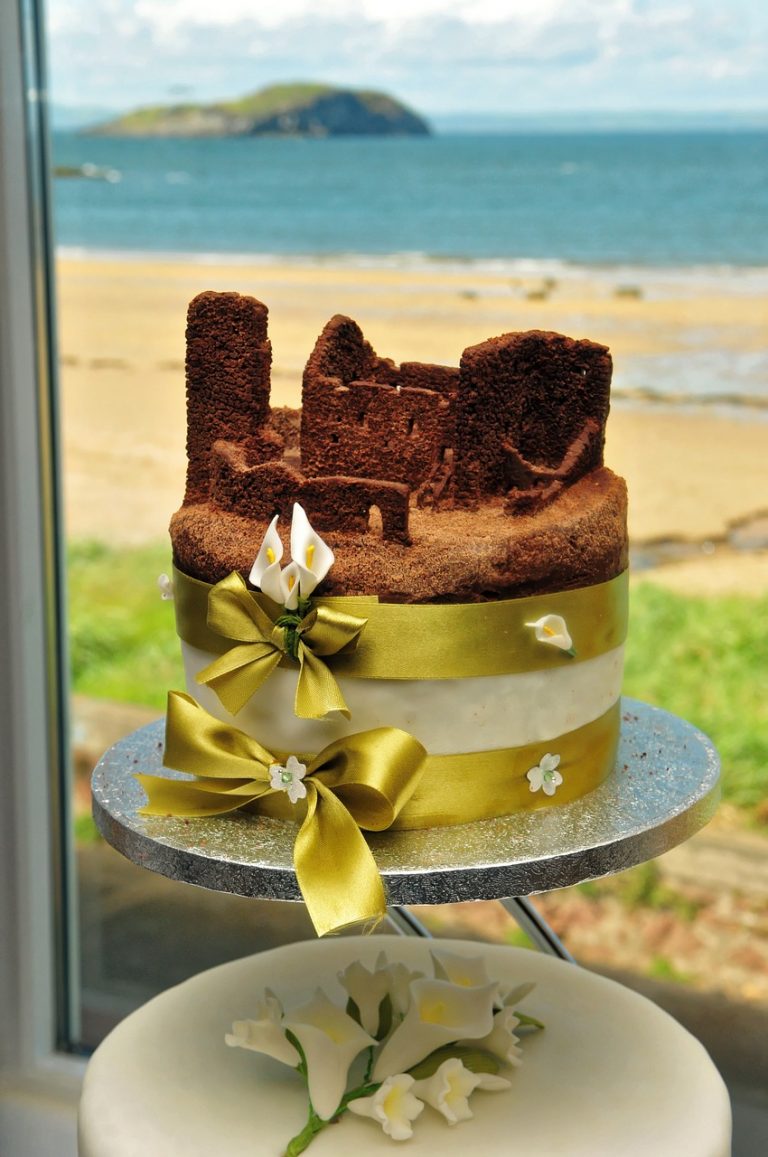 Chocolate Topped Almond One Layer Cake
