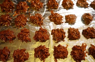 Almond-Blueberry Cookies